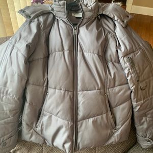 Women’s puffer coat